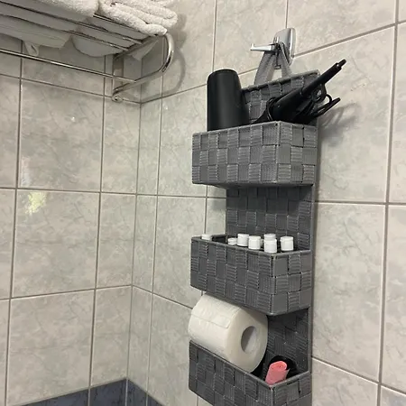 Rhea's Studio Apartment